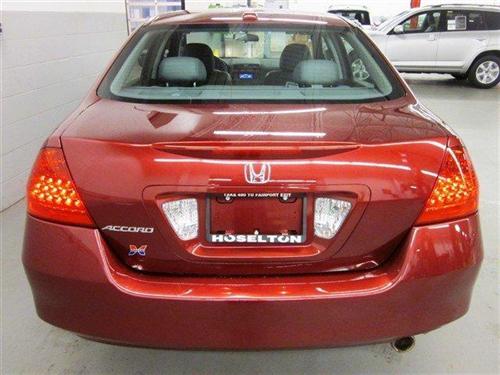 Honda Accord 2006 photo 4