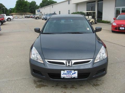 Honda Accord 2006 photo 2