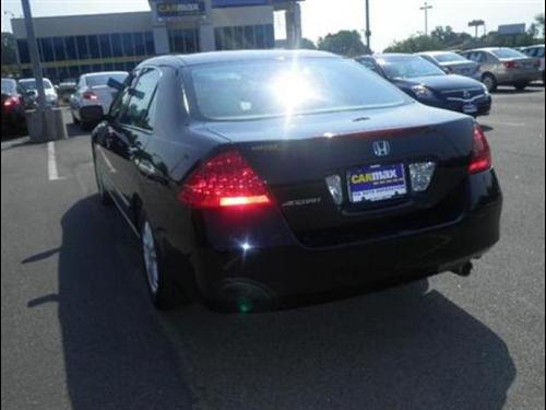 Honda Accord 2006 photo 3