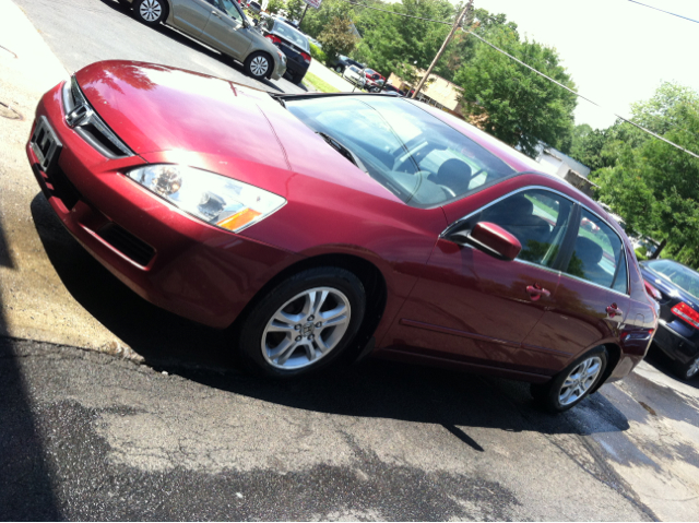 Honda Accord 2006 photo 2