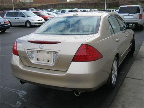 Honda Accord 2006 photo 3
