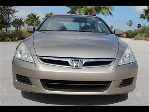 Honda Accord 2006 photo 4