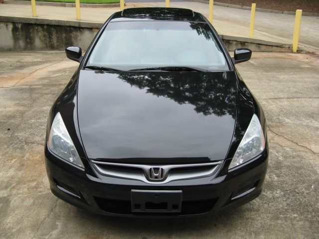 Honda Accord 2006 photo 2
