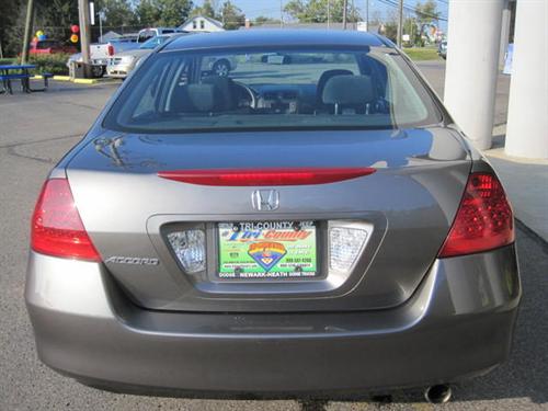 Honda Accord 2006 photo 2