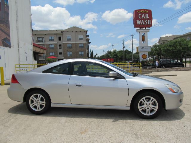 Honda Accord 2006 photo 1