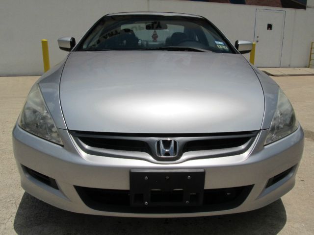 Honda Accord 2006 photo 3