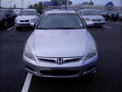 Honda Accord 2006 photo 1