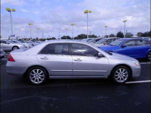 Honda Accord 2006 photo 3