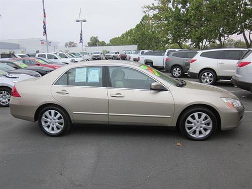 Honda Accord 2006 photo 1