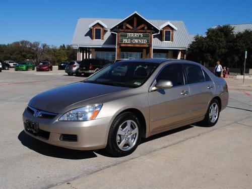 Honda Accord 2006 photo 2