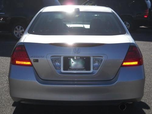 Honda Accord 2006 photo 1