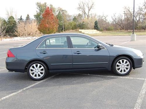 Honda Accord 2006 photo 4