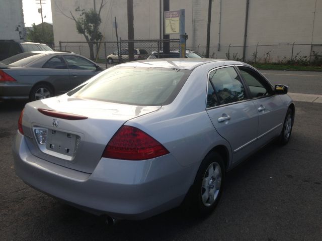 Honda Accord 2006 photo 6