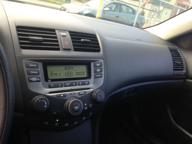 Honda Accord 2006 photo 9