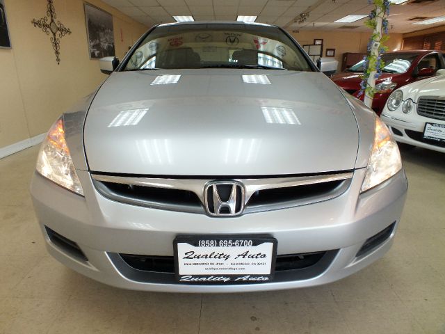 Honda Accord 2006 photo 4