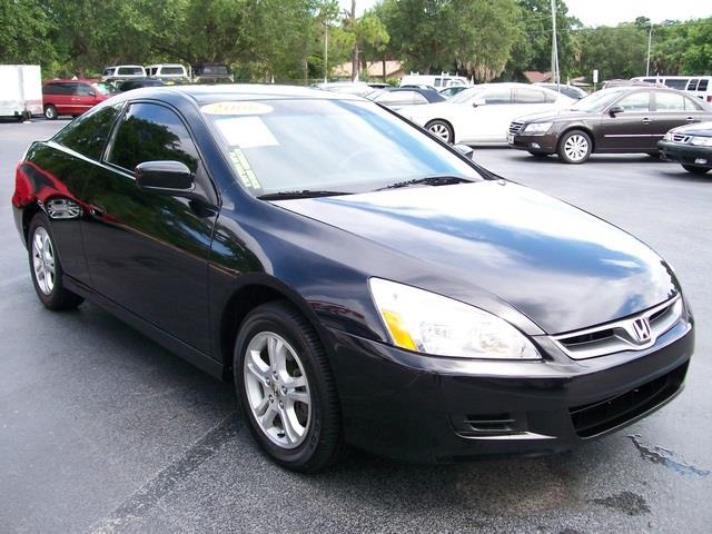 Honda Accord 2006 photo 2