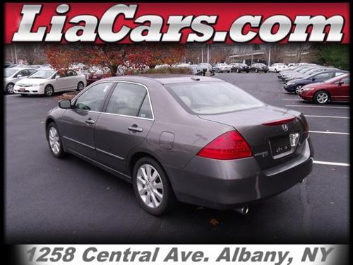 Honda Accord 2006 photo 4