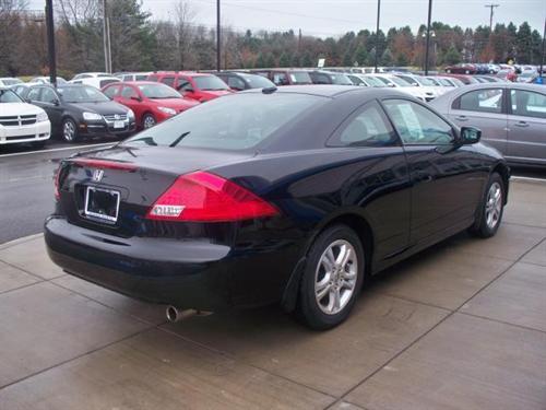 Honda Accord 2006 photo 2