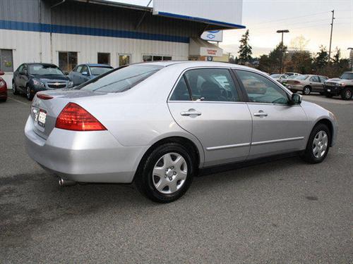 Honda Accord 2006 photo 3