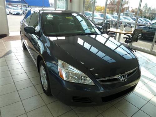 Honda Accord 2006 photo 2