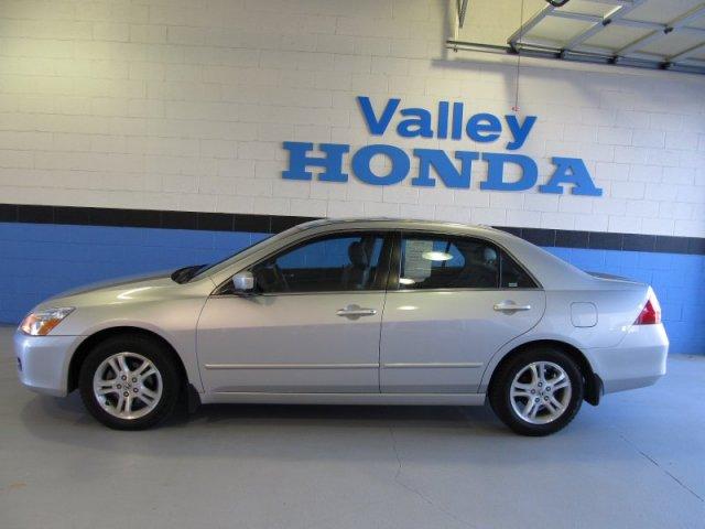 Honda Accord 2006 photo 1