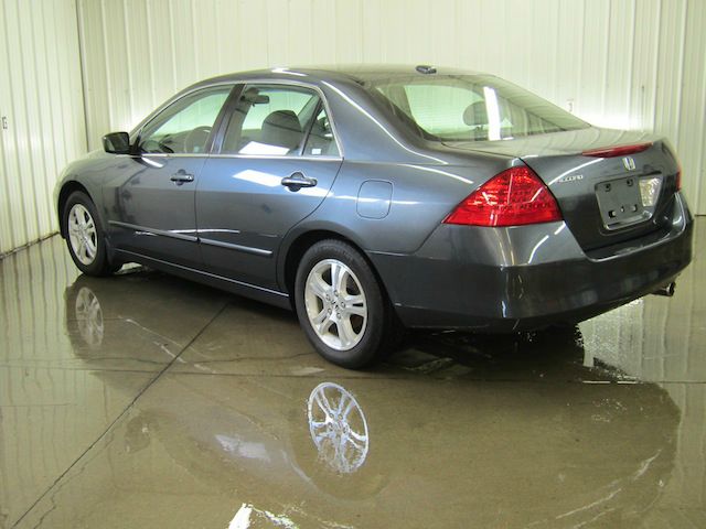 Honda Accord 2006 photo 3