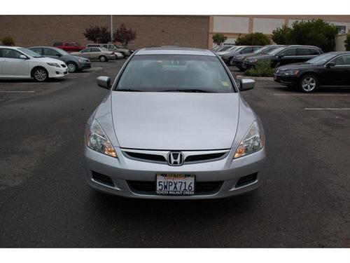 Honda Accord 2006 photo 1