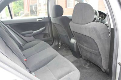 Honda Accord 2dr Reg Cab 120.5 WB Sedan