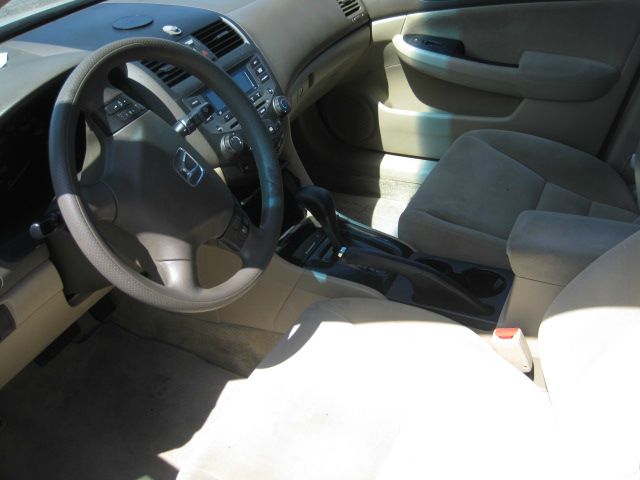 Honda Accord 2006 photo 2