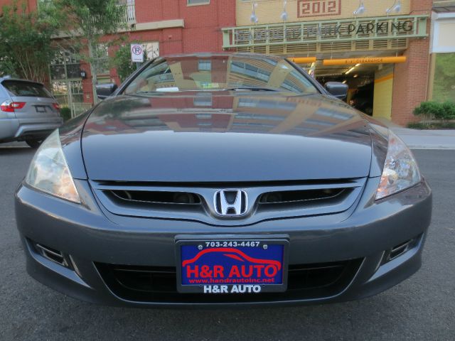 Honda Accord 2006 photo 1