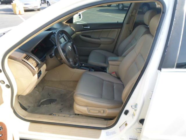 Honda Accord 2006 photo 4