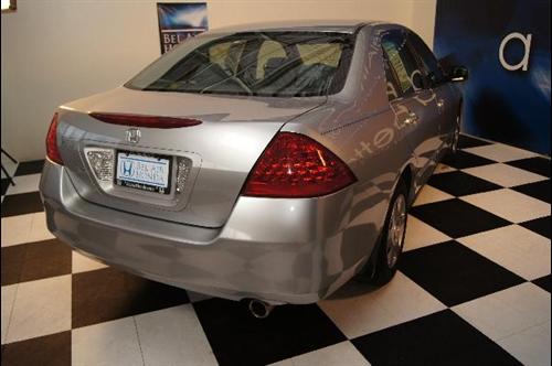 Honda Accord 2006 photo 3