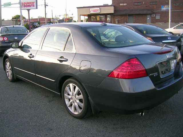 Honda Accord 2006 photo 1