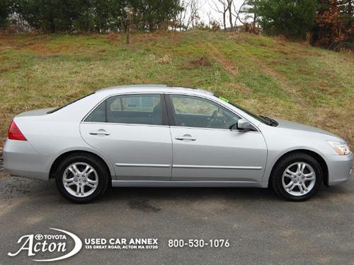 Honda Accord 2007 photo 2