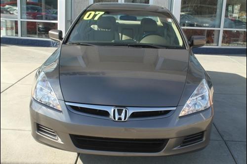 Honda Accord Z71 1/2 Ton Step Side4x4 Other