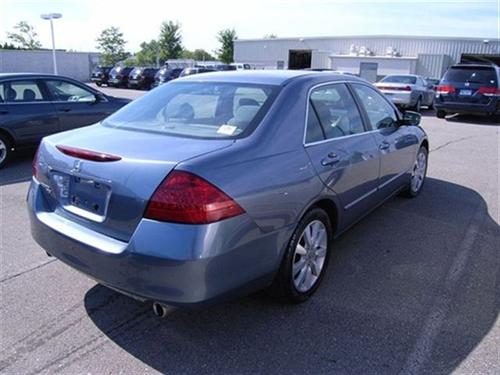 Honda Accord 2007 photo 1