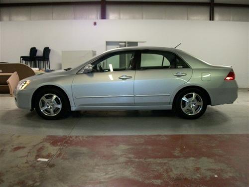 Honda Accord 2007 photo 2