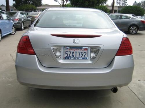 Honda Accord 2007 photo 1