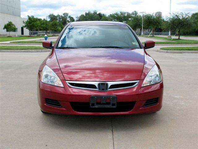 Honda Accord 2007 photo 2