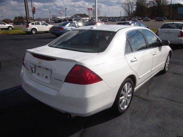 Honda Accord 2007 photo 3