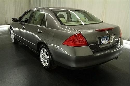 Honda Accord 2007 photo 4