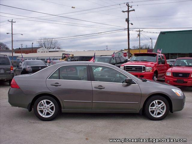 Honda Accord 2007 photo 4