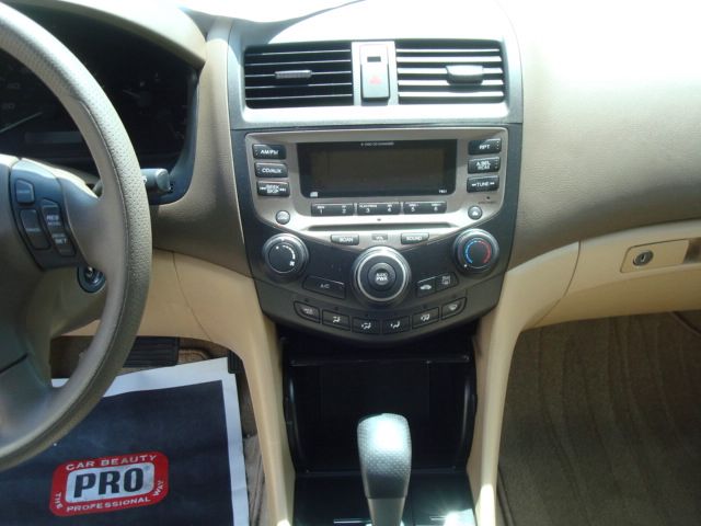 Honda Accord 2007 photo 18