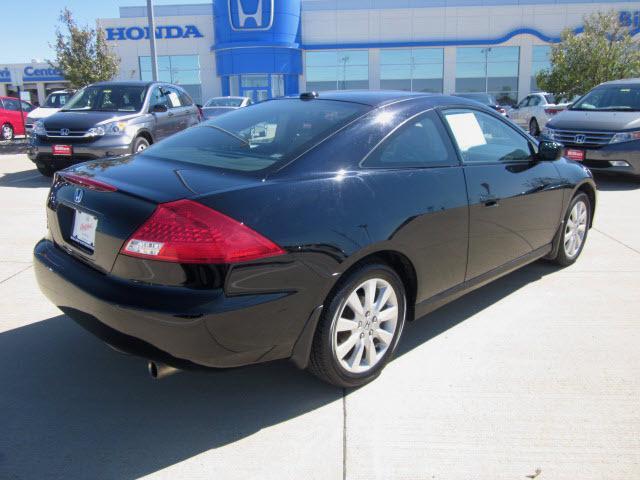 Honda Accord 2007 photo 4