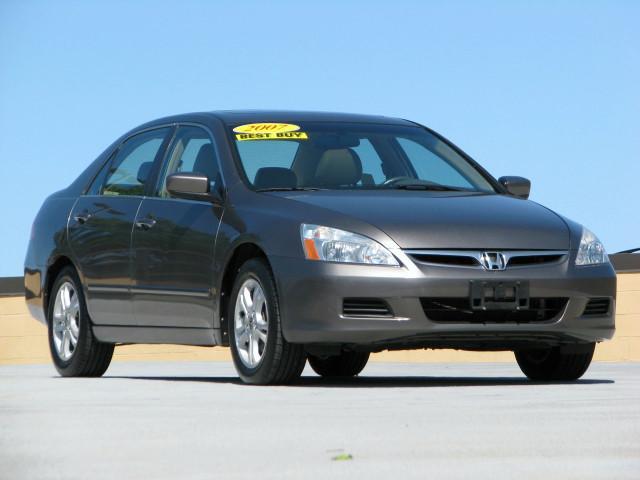 Honda Accord 2007 photo 2