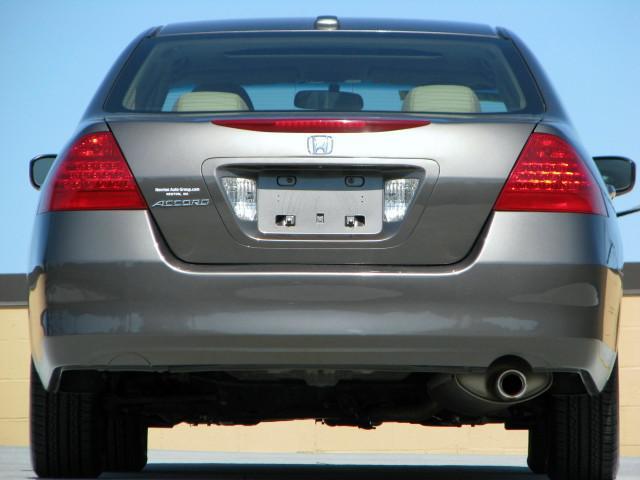Honda Accord 2007 photo 4