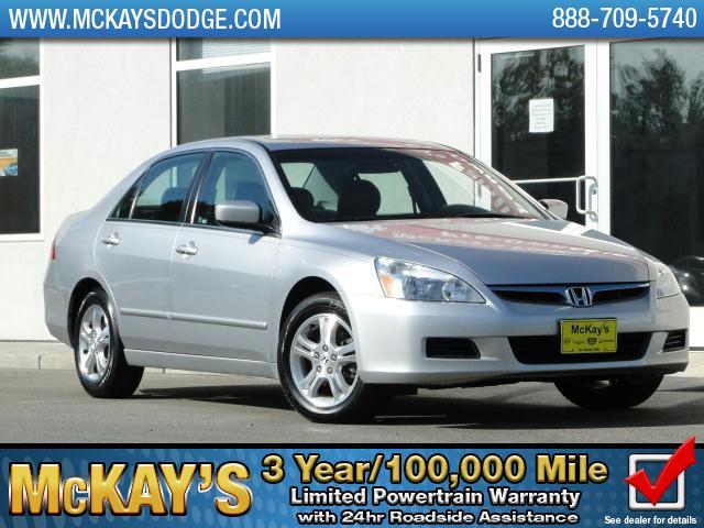 Honda Accord LS 2WD Sedan