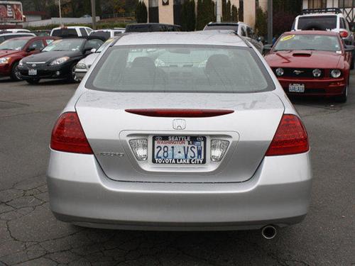 Honda Accord 2007 photo 2