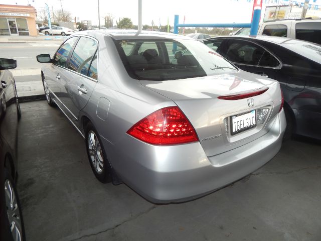 Honda Accord 2007 photo 1