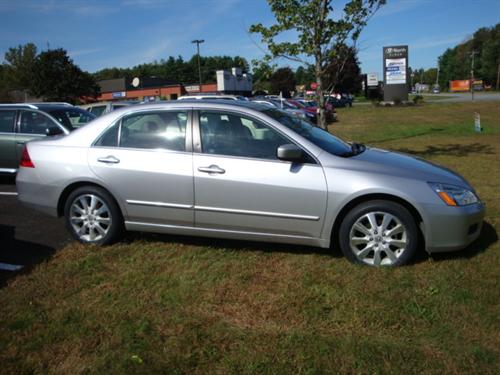 Honda Accord 2007 photo 2